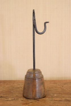 19TH-CENTURY IRON RUSH LIGHT