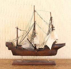 MODEL OF AN EARLY SAILING SHIP