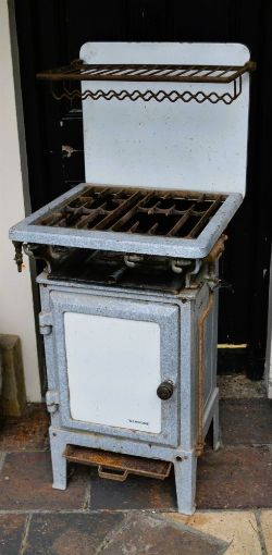 ENAMEL FREE-STANDING GAS COOKER