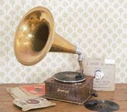 THE MILLSON GRAMOPHONE