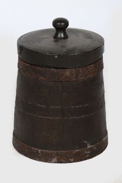 EARLY 19TH-CENTURY METAL-BOUND FLOUR BIN AND COVER