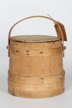 PINE STAVE FLOUR BIN