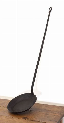 LARGE IRON COOKING PAN