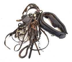 HORSE DRIVING HARNESS
