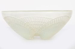 R LALIQUE ART DECO OPALESCENT COQUILLES GLASS BOWL