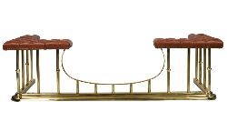 LARGE EDWARDIAN BRASS AND HIDE UPHOLSTERED CLUB FENDER