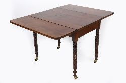 IRISH REGENCY PERIOD MAHOGANY BREAKFAST TABLE, CIRCA 1830