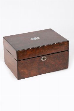 VICTORIAN BURR WALNUT JEWELLERY BOX