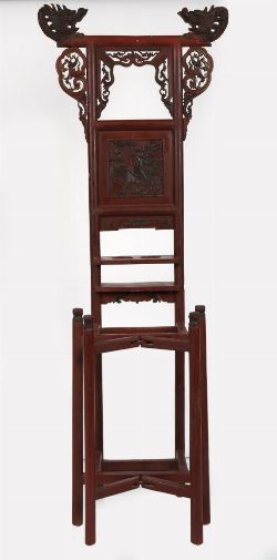 LATE 19TH/EARLY 20TH-CENTURY CHINESE CARVED HARDWOOD HAT STAND