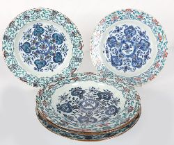 SET OF 6 CHINESE QING POLYCHROME PLATES