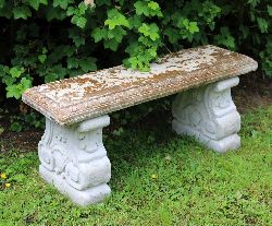 RECTANGULAR GARDEN BENCH WITH DECORATIVE EDGE