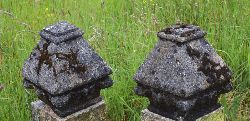 PAIR OF SANDSTONE PYRAMID-SHAPED PIER CAPS ON CORINTHIAN CAPITALS