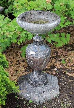 COMPOSITE STONE BIRDBATH ON OCTAGONAL BASE
