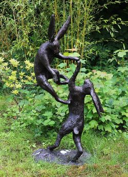CONTEMPORARY BRONZE GARDEN SCULPTURE - BOXING HARES
