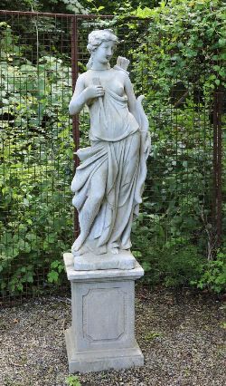 ITALIANATE STONE FIGURE