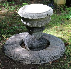 COMPOSITE STONE BOWL PLANTER WITH LOBED DECORATION