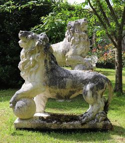 PAIR OR LARGE ESTATE MEDICI LIONS IN COMPOSITE STONE