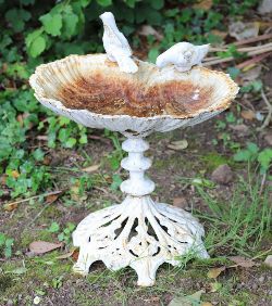 CAST IRON GARDEN BIRD BATH WITH SHELL BOWL