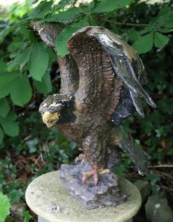 CAST IRON GARDEN ORNITHOLOGICAL SCULPTURE