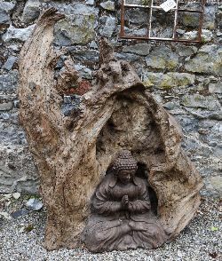 LARGE CHINESE QING CARVED WOOD SCULPTURE