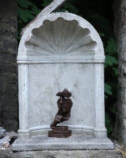 LARGE MOULDED STONE NICHE