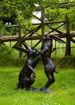 CONTEMPORARY BRONZE GARDEN SCULPTURE - BOXING HARES