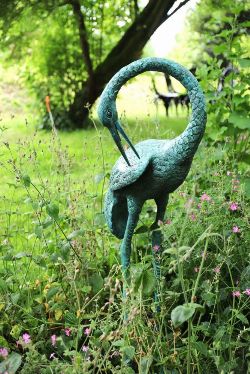 LIFESIZE BRONZE CRANE FOUNTAIN, HEAD LOWERED