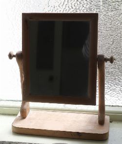VINTAGE TABLETOP SHAVING MIRROR