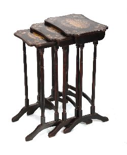 19TH-CENTURY LACQUERED NEST OF THREE TABLES