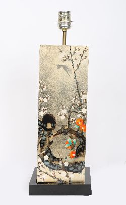 JAPANESE LACQUERED TABLE LAMP