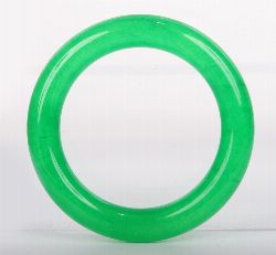 CHINESE GREEN JADE BANGLE