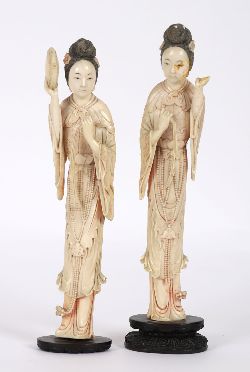 PAIR OF CHINESE CARVED IVORY FIGURES