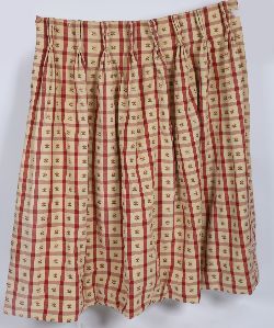 PAIR OF CURTAINS