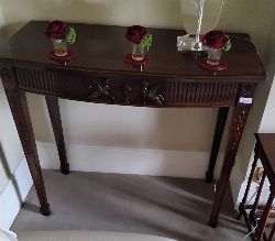 EDWARDIAN ADAM STYLE MAHOGANY SIDE TABLE