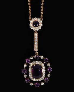 18 CARAT GOLD AMETHYST AND DIAMOND PENDANT
