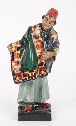 ROYAL DOULTON FIGURE "THE CARPET SELLER"