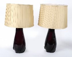 PAIR OF BLACK GLASS TABLE LAMPS