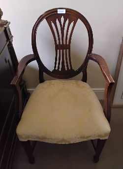 EDWARDIAN HEPPLEWHITE-STYLE MAHOGANY ELBOW CHAIR