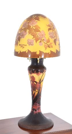 FRENCH CAMEO GLASS TABLE LAMP, "GALLE" STYLE