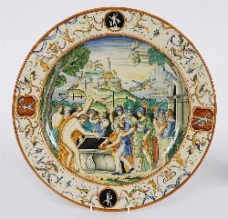 ITALIAN MAJOLICA ISTORIATO CHARGER
