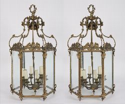 PAIR OF 19TH-CENTURY GILT BRONZE AND GLASS HEXAGONAL LANTERNS