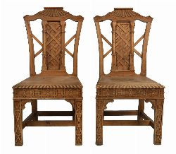PAIR OF 19TH-CENTURY CHINESE CHIPPENDALE CHAIRS IN PINE
