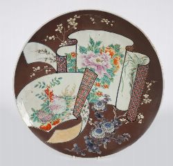 LARGE JAPANESE IMARI CHARGER WITH PEONY AND CHRYSANTHEMUM PANELS