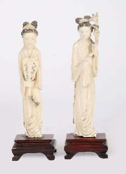PAIR OF JAPANESE MEIJI PERIOD IVORY FIGURES
