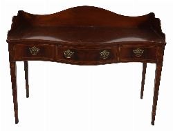 GEORGE III MAHOGANY AND BOXWOOD INLAID SERPENTINE SIDE TABLE