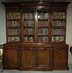 LARGE 19TH-CENTURY MAHOGANY BREAKFRONT BOOKCASE