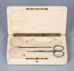 IVORY VANITY CASE