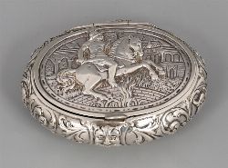 SILVER SNUFF BOX