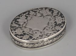 RUSSIAN SILVER NIELLO SNUFF BOX