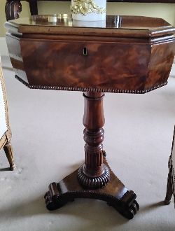 WILLIAM IV MAHOGANY TEAPOY